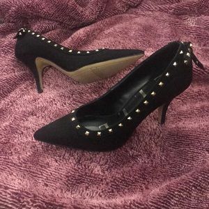 Elle Black studded heels with bow